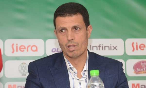 زلزال في الرجاء بسبب استمرار السلامي مع الفريق