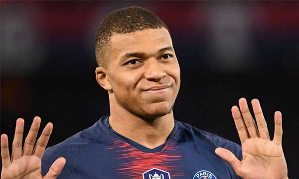 مبابي يعبر عن عدم إرتياحه للعب في فرنسا