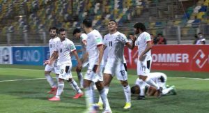 مصر تضع قدما في الدور النهائي للتصفيات