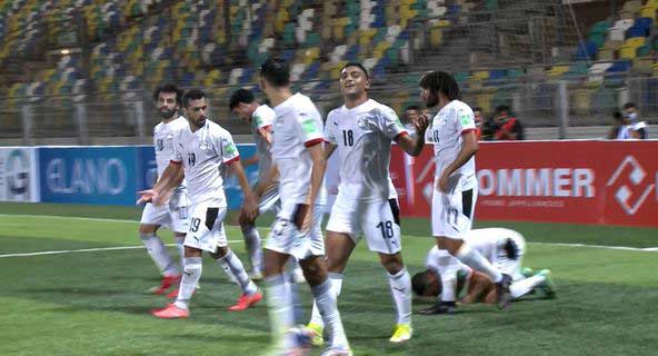 مصر تضع قدما في الدور النهائي للتصفيات