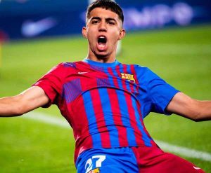 نجم مغربي جديد ظهر مع برشلونة أمام إسبانيول