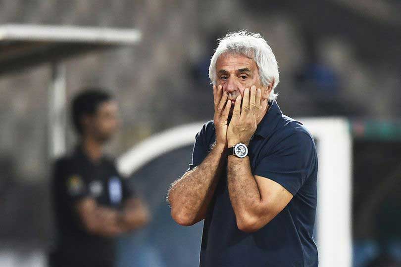 وحيد خليلوزيتش يفتح النار على منتخب مصر بعد الخروج الإفريقي