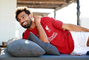 رسميا..صلاح يجدد تعاقده مع ليفربول