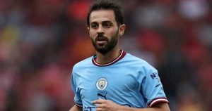 جوارديولا يعترف بعدم اليقين بشأن مستقبل برناردو وسط اهتمام برشلونة