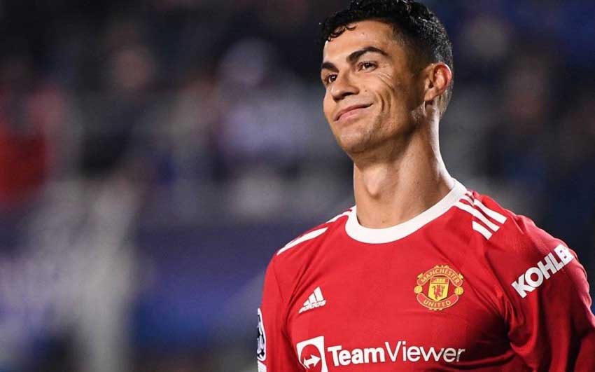 رونالدو خارج تشكيلة يونايتد أمام ليفربول
