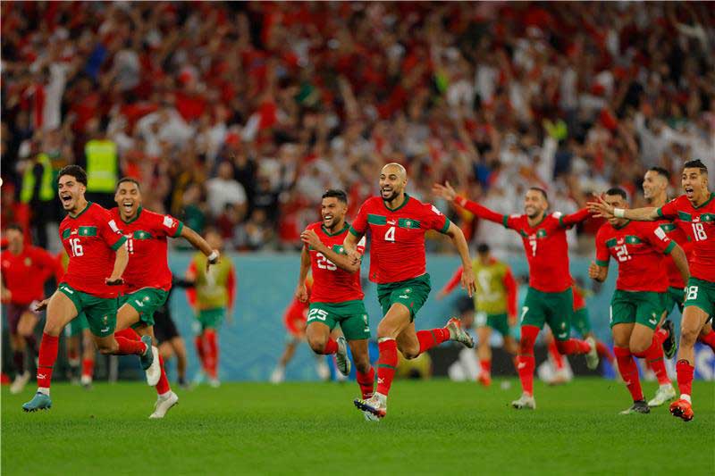 بونو يقود المغرب لإقصاء إسبانيا و كتابة التاريخ