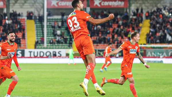 بمشاركة كوكا..موعد مباراة ألانيا سبور ضد سيفاسبور في الدوري التركي والقنوات الناقلة
